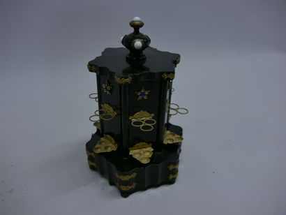 Nice set of 7 musical cigar humidors. Late...