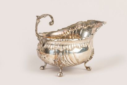 Small four-legged saucer in rocaille silver,...