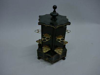 Nice set of 7 musical cigar humidors. Late...