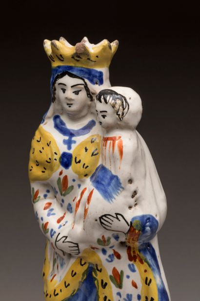 QUIMPER?

Virgin and Child 

Polychrome earthenware,...