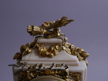 Raingo Frères
White marble and chased ormolu...