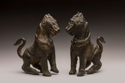 THAILAND, 20th century 
Pair of lions in...