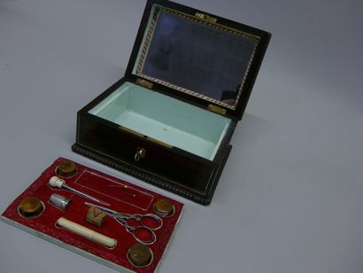 Set of 10 miscellaneous boxes (glove boxes,...