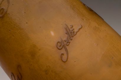 Etablissement Gallé

Bottle vase in acid-etched...
