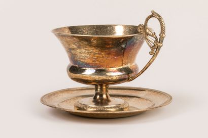Large pedestal cup and saucer in plain vermeil...