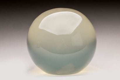Smoked resin ball
Height Height : 13.5 c...