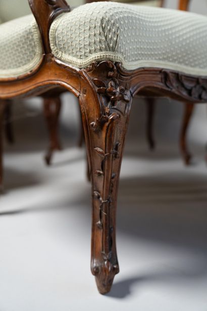 Suite of six cabriolet-back armchairs in...