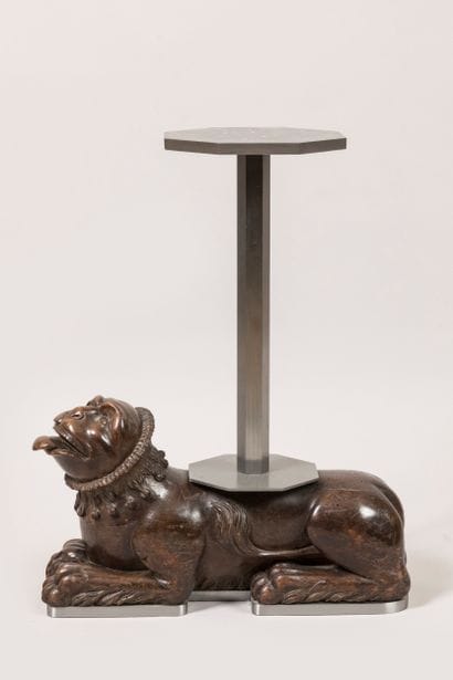 Carved natural wood lion, mounted as a pedestal...