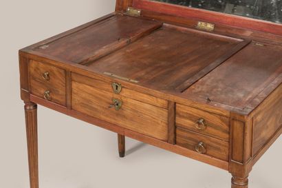 Louis XVI mahogany dressing table opening...