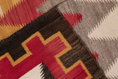 6 rugs :
- Beloutch carpet (warp, weft and...