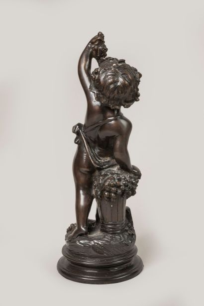 Angelot with a bunch of grapes,
Bronze with...