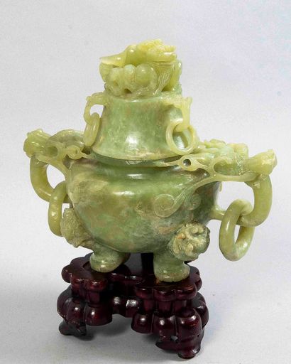 CHINA - 20th century
Large tripod incense...