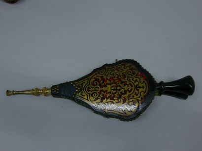 Small composite lot (Boulle inlaid bellows,...