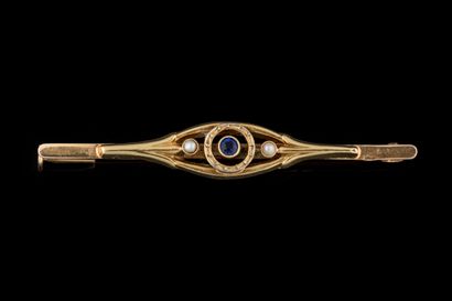 Barrette brooch in yellow gold (750 thousandths)...