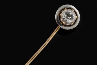 Yellow and white gold (750 thousandths) tie...