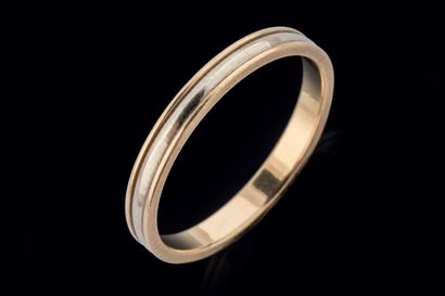 Two-groove wedding band in white and yellow...