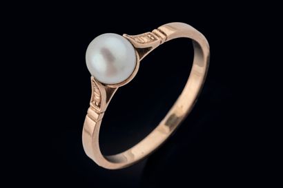 White cultured pearl ring, approx. 6 mm in...