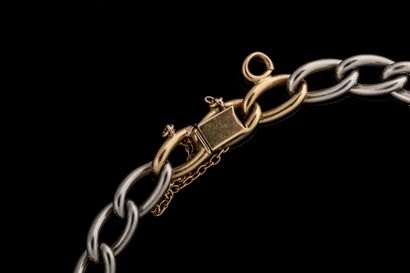 Bracelet with 3 alternating links in rose...