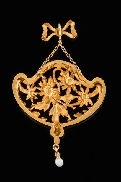 Pendentif « belle époque » en or jaune (750...