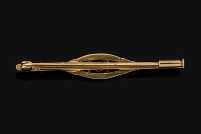 Barrette brooch in yellow gold (750 thousandths)...