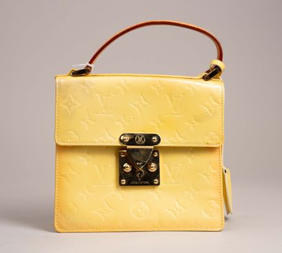 LOUIS VUITTON 
Sac à main modèle « Spring...