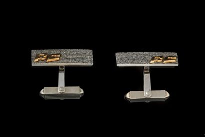 Pair of RC rectangular cufflinks in white...