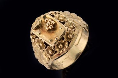 Rectangular tray ring entirely adorned with...