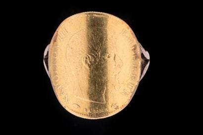 Bague pièce de 10 Francs or Napoléon III...