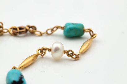 Bracelet souple à maillons ogives en or jaune...