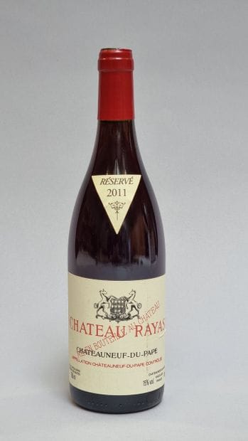 * 1 B CHATEAUNEUF-DU-PAPE Rouge 2011 Château...