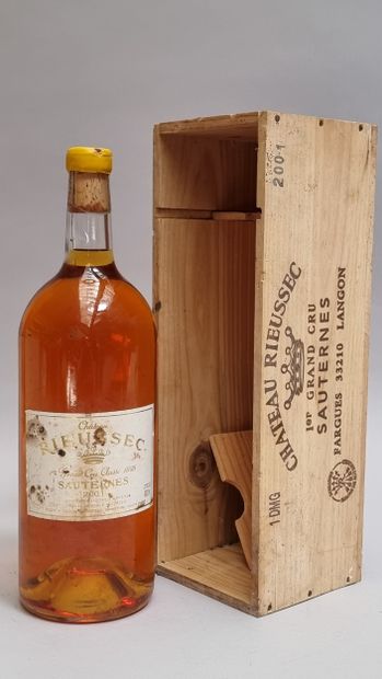 1 DMg CHATEAU RIEUSSEC (Caisse Bois d'origine...
