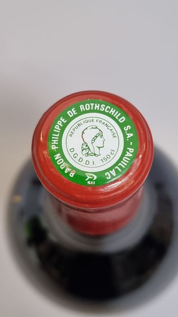 1 Mag LE PETIT MOUTON DE MOUTON ROTHSCHILD...
