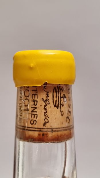 1 DMg CHATEAU RIEUSSEC (Caisse Bois d'origine...