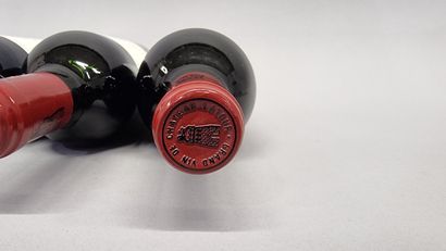 3 B CHATEAU LATOUR 1995 GCC1 Pauillac (perfect...