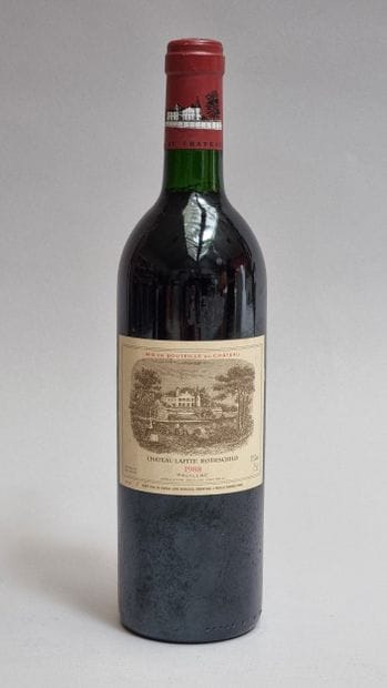 1 B CHATEAU LAFITE ROTHSCHILD 1988 GCC1 Pauillac...