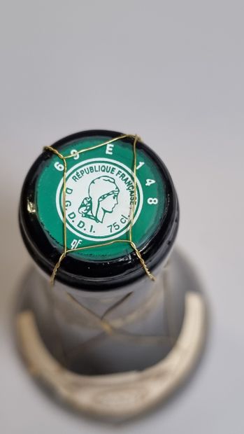 1 B COTE-ROTIE LA MOULINE 2001 Guigal (e.t.h...