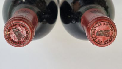2 B CHATEAU LATOUR 1993 GCC1 Pauillac (e.l.s...