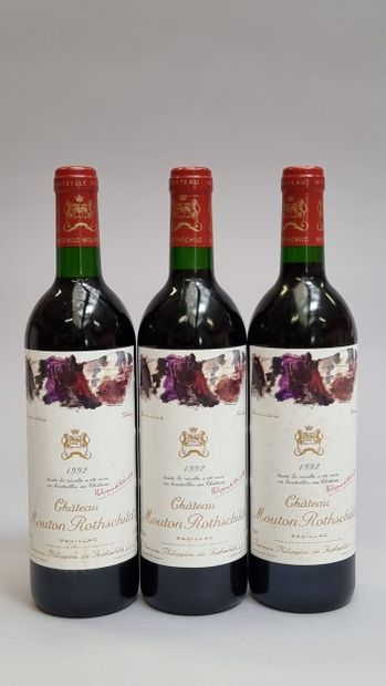 3 B CHATEAU MOUTON ROTHSCHILD 1992 GCC1 Pauillac...