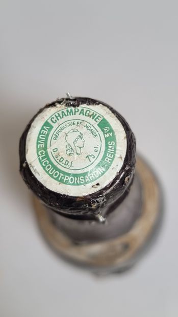 1 B CHAMPAGNE BRUT 1988 Veuve Clicquot Ponsardin...