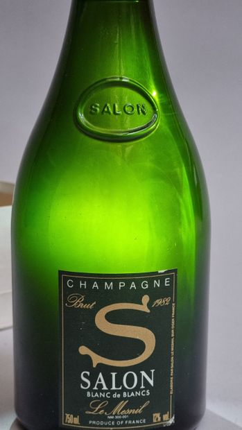 1 B CHAMPAGNE BRUT BLANC DE BLANCS 
