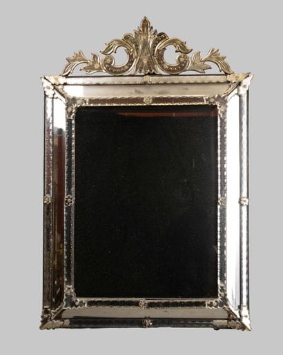 Venetian Glass Pediment Mirror

Second half...