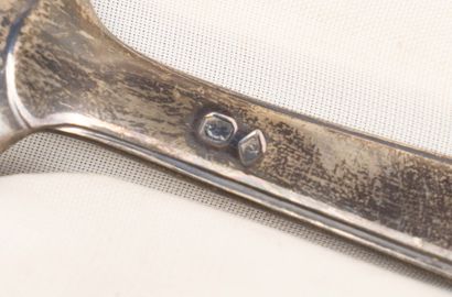 Two pieces of silverware, one 800°/°° and...