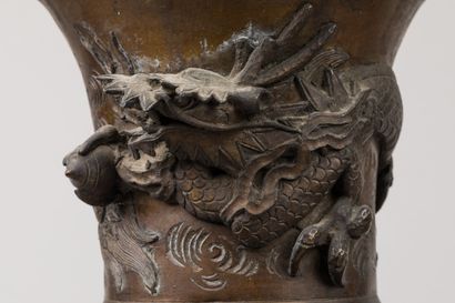 Pair of bronze vases decorated with dragons,...