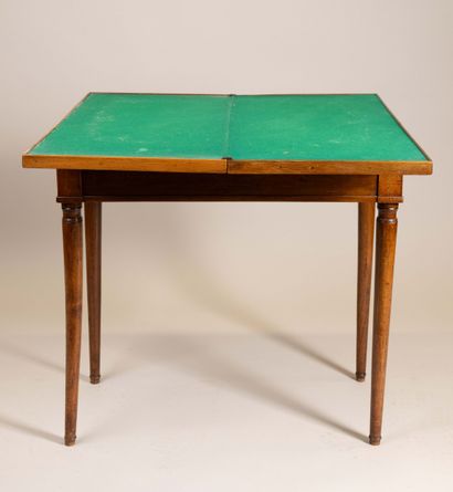Game table with a folding checkerboard top...