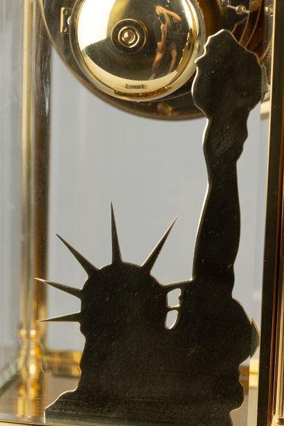 L'EPEE, Franklin Mint. Liberty Clock
Exemplaire...