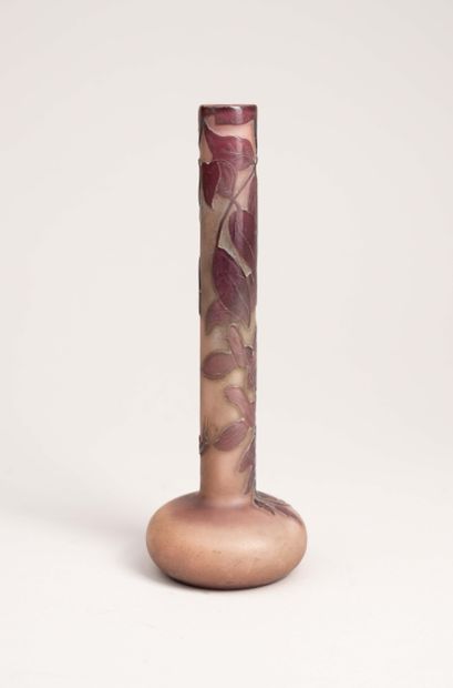 Gallé 
Single-flower vase, 