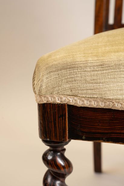 Chair with a flat back in the “cathedral”...