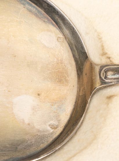 950°/°° silver cookie scoop, net-and-shell...