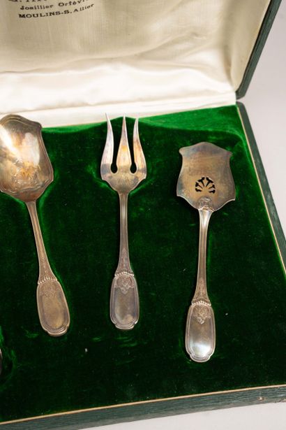 950°/°° silver set consisting of a sugar...