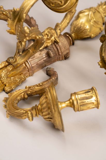 Pair of gilded bronze wall sconces
H 53 ...